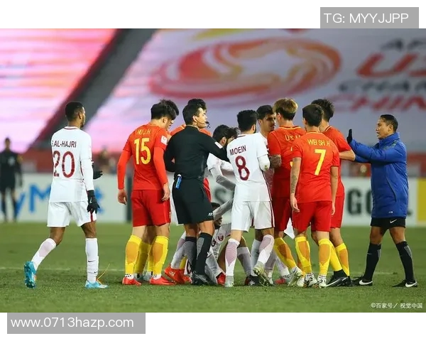 卡塔尔与中国足球对决海报设计展现激情与梦想的碰撞